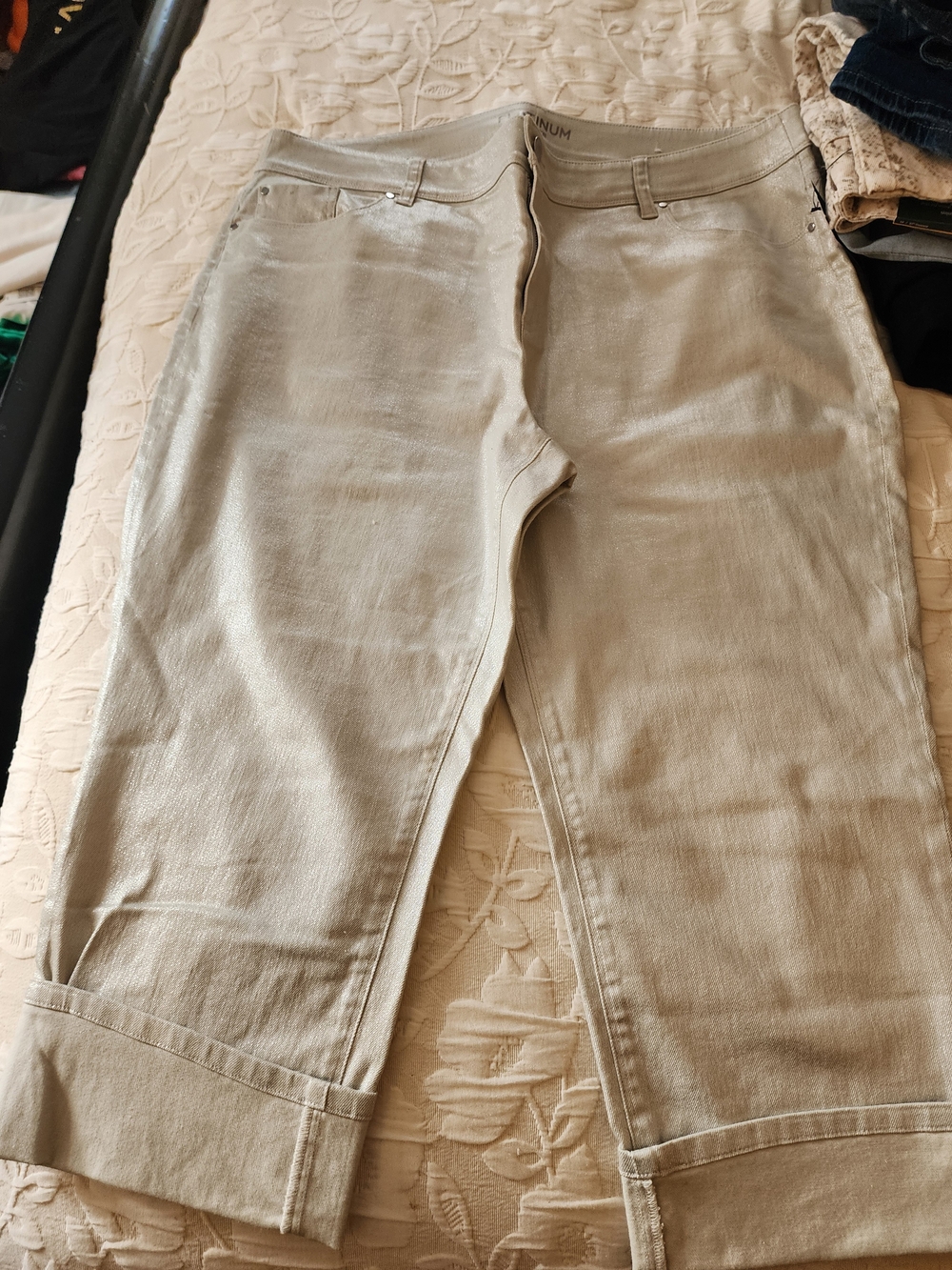 Chico's Light Beige Cropped Jeans
